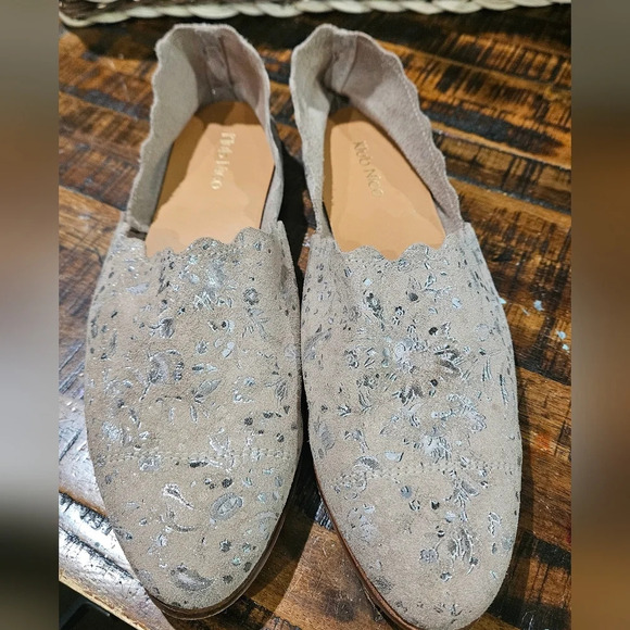 Klub Nico Georgette shoe Pewter Floral Novelty Suede. Size 9 - Picture 13 of 14